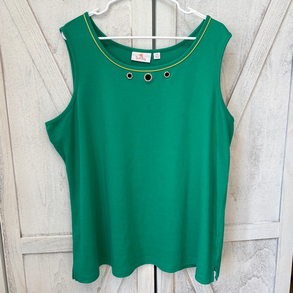 Quacker Factory Rhinestone Tank Top Women’s Size 2X Kelly Green With Gold Trim